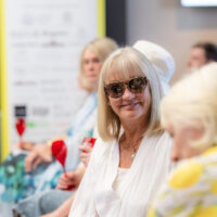 fashion-show-attendees_07