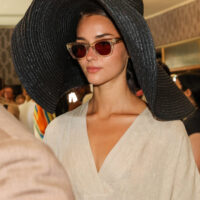 fashion-show-backstage_11